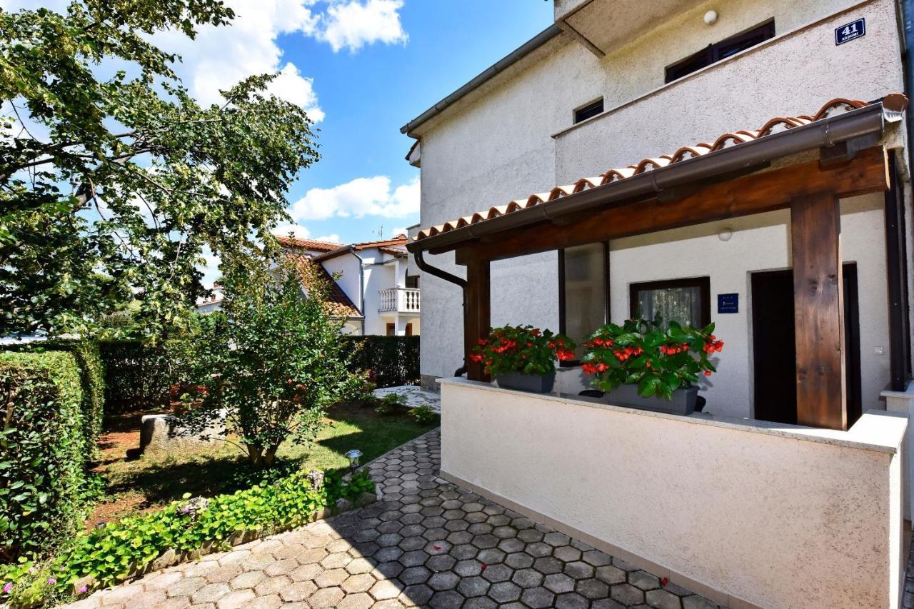 Apartmani Irena Arvaj Poreč Exterior foto