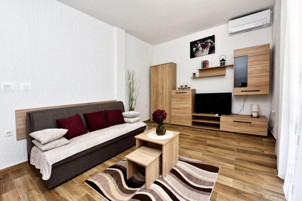 Apartmani Irena Arvaj Poreč Exterior foto