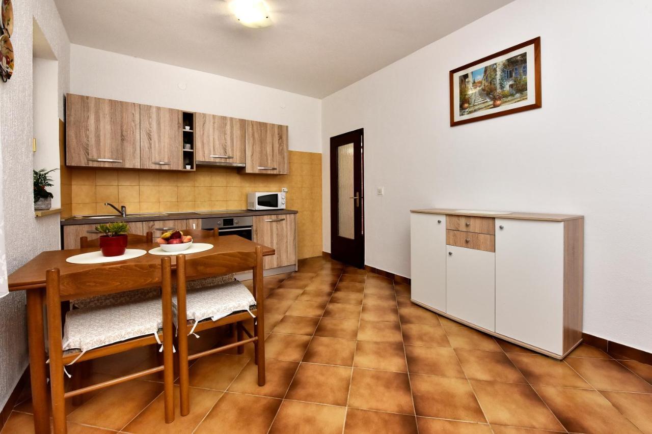 Apartmani Irena Arvaj Poreč Exterior foto