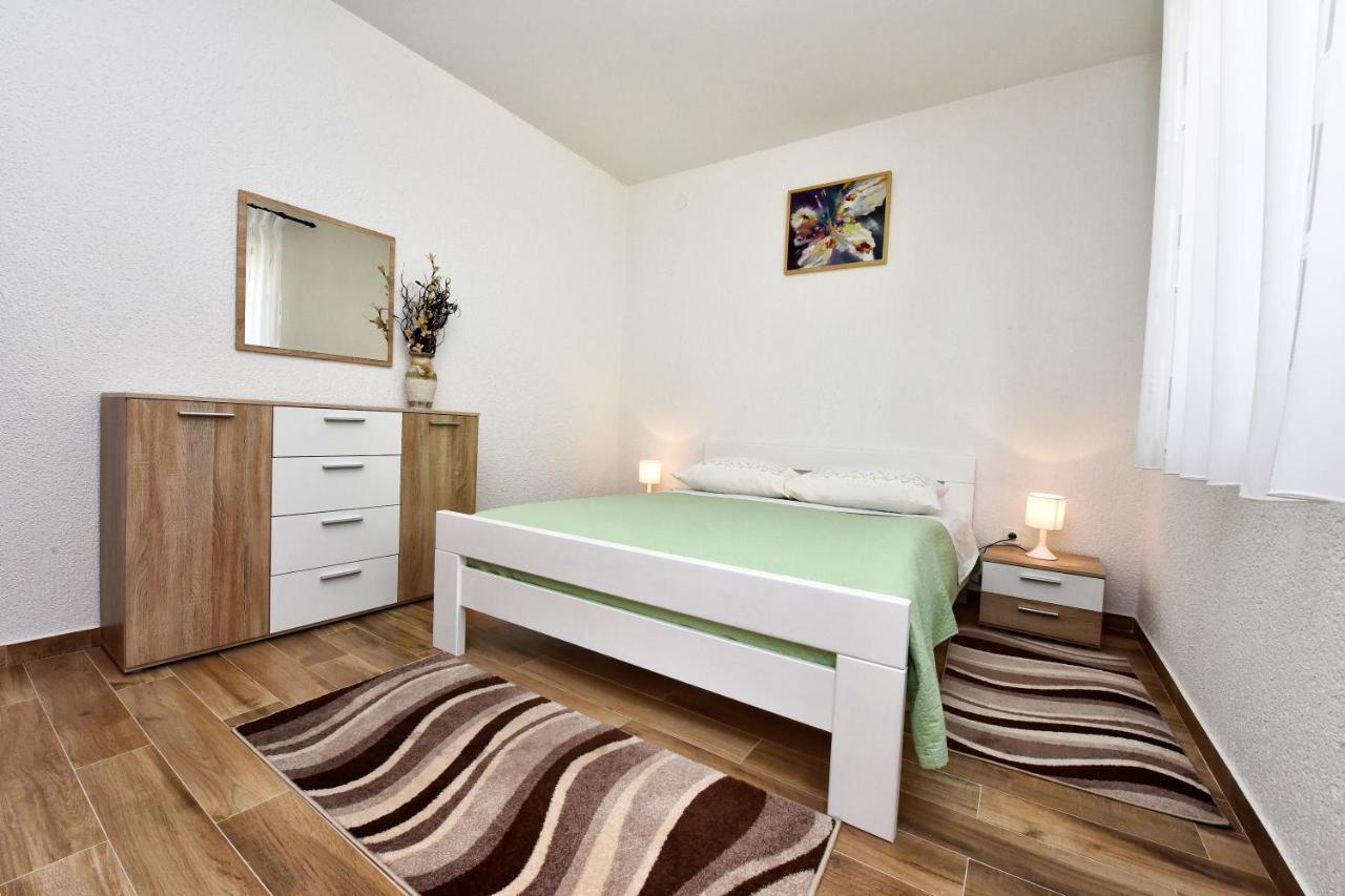 Apartmani Irena Arvaj Poreč Exterior foto