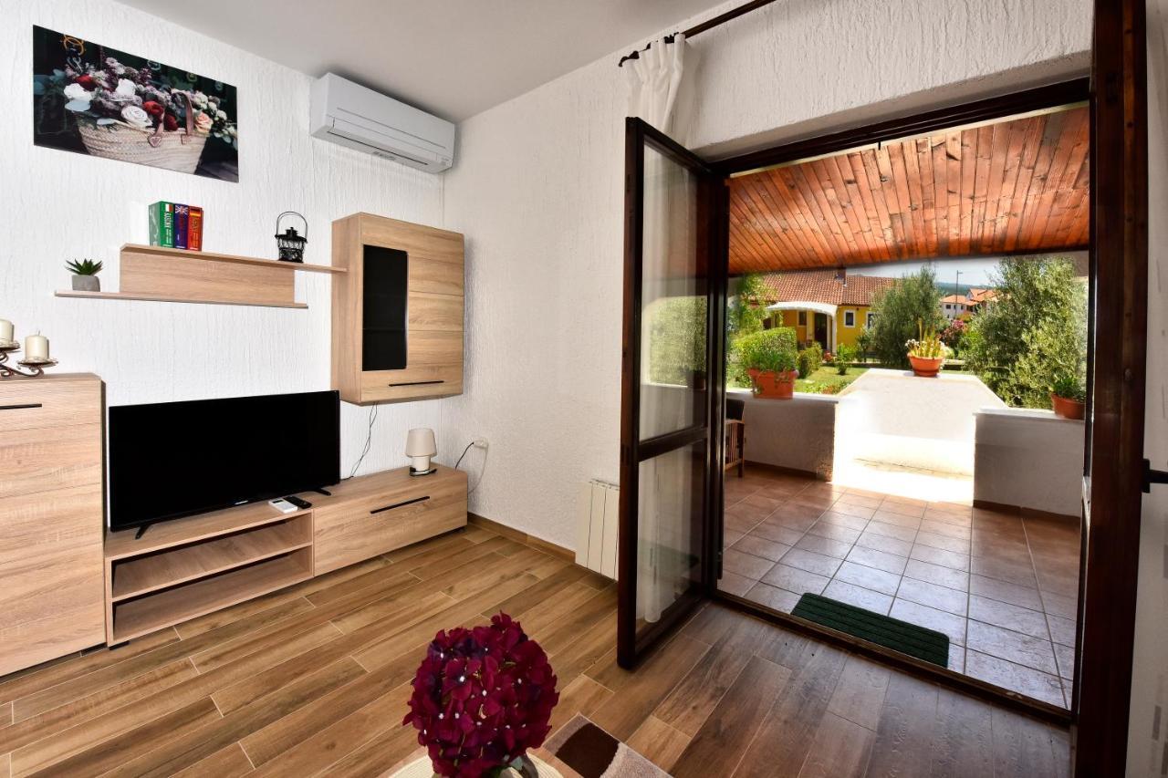 Apartmani Irena Arvaj Poreč Exterior foto