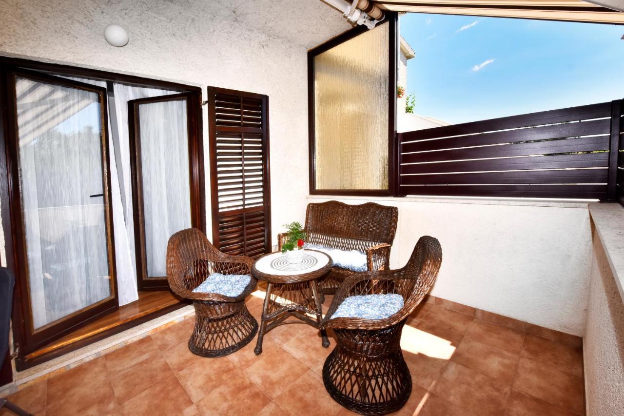 Apartmani Irena Arvaj Poreč Exterior foto