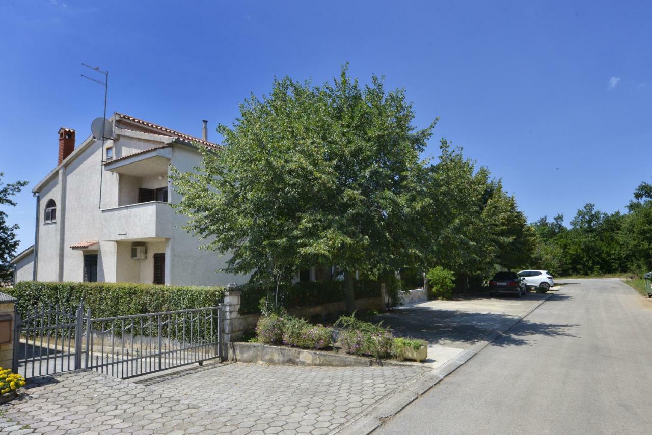 Apartmani Irena Arvaj Poreč Exterior foto
